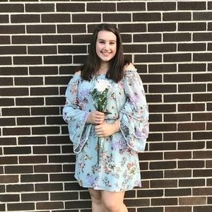 Meet your Posher, Mackenzie